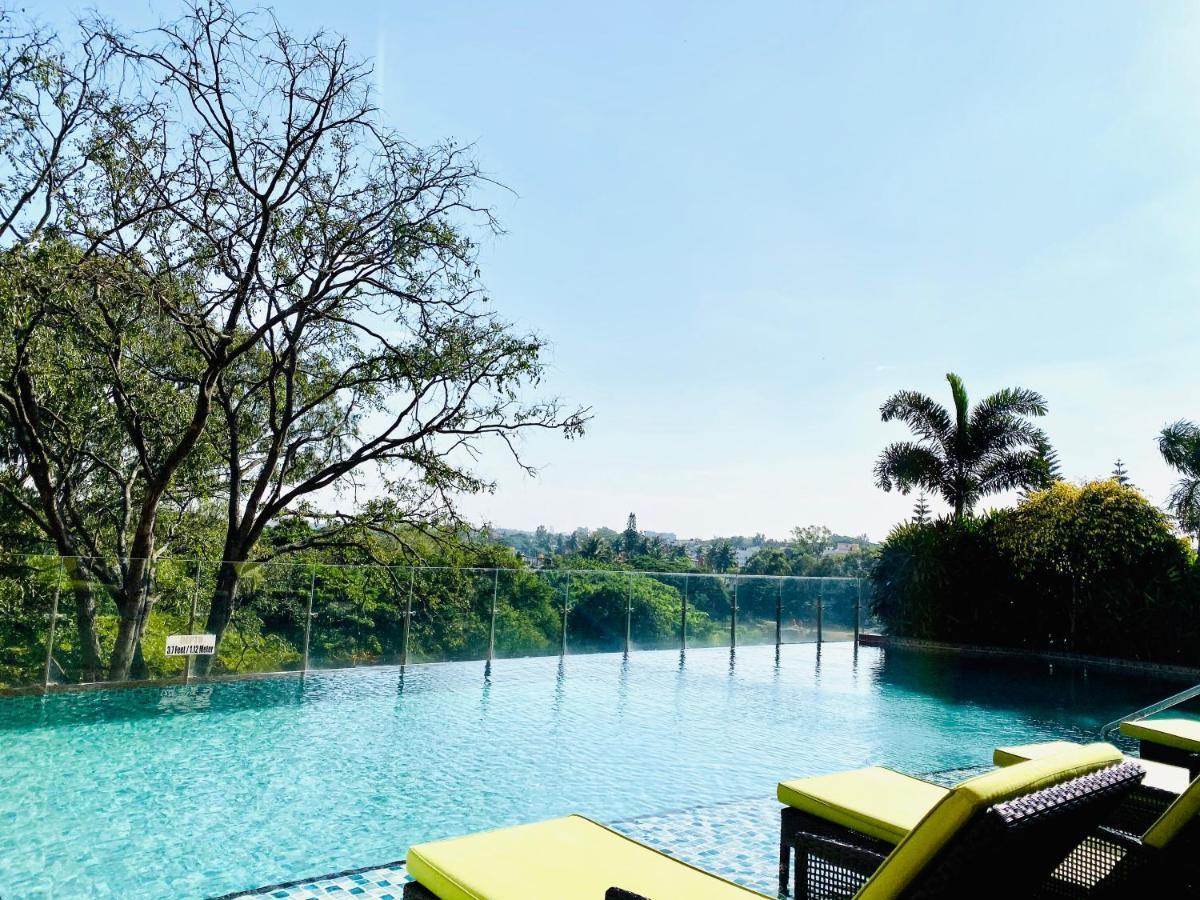 Welcomhotel By Itc Hotels, Richmond Road, Bengaluru Exteriér fotografie Infinity pool at the resort